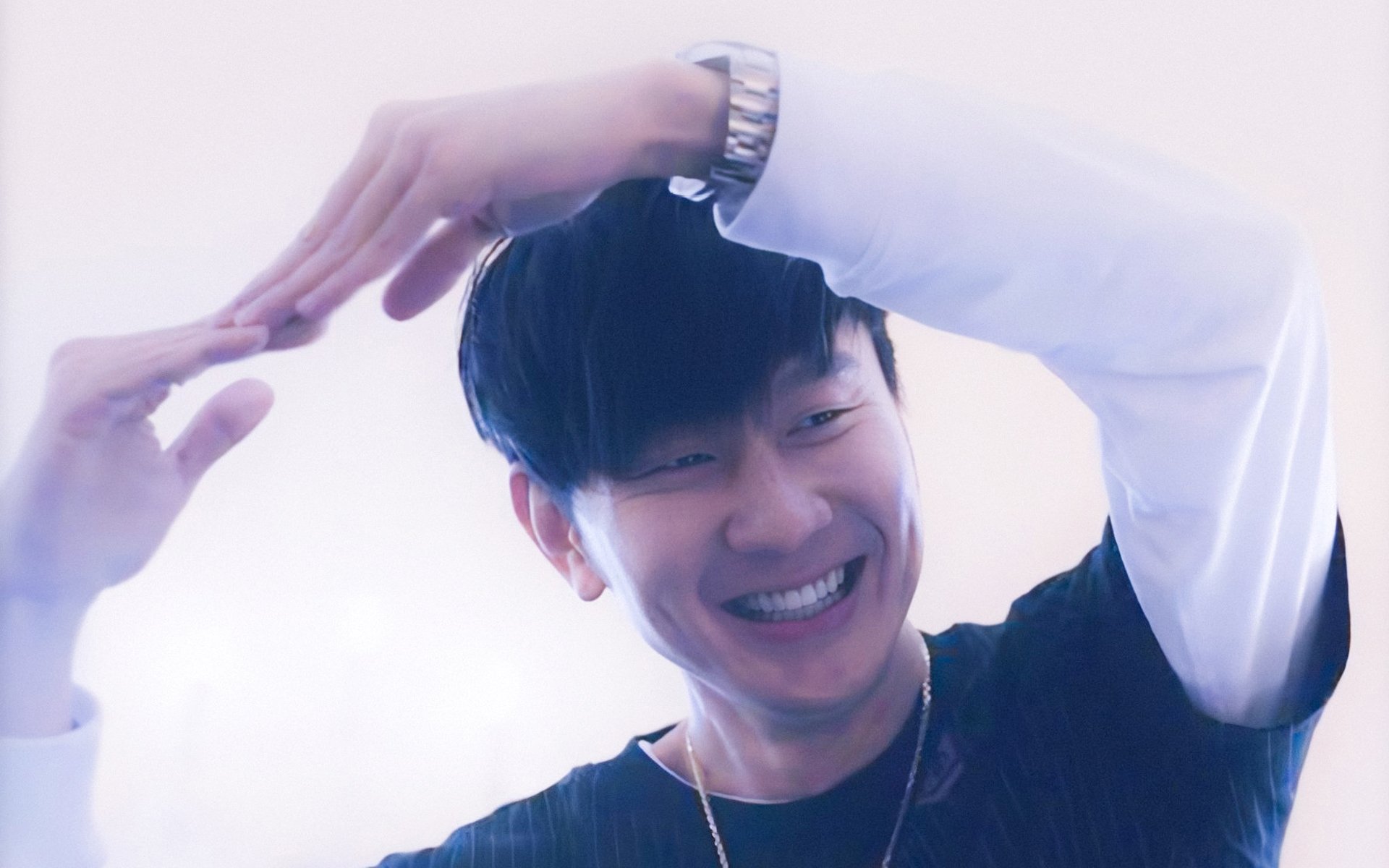 范弗利特利剑出鞘，骑士团队制霸击溃黄蜂