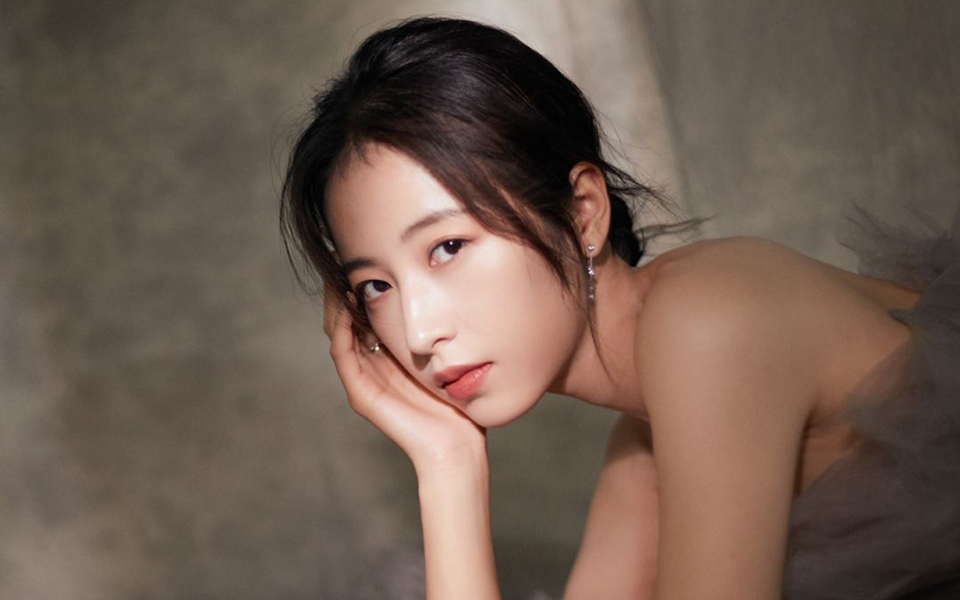 九游体育官方入口-篮球世界的颠覆之战，哥伦比亚力克罗马，NBA季后赛再添传奇